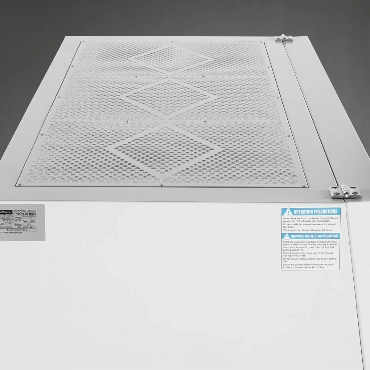 MechMaxx CB-H2Pro Laminar Flow Clean Bench 57.5" Wide Horizontal HEPA Filtration UV Sterilization ISO Class 5 New