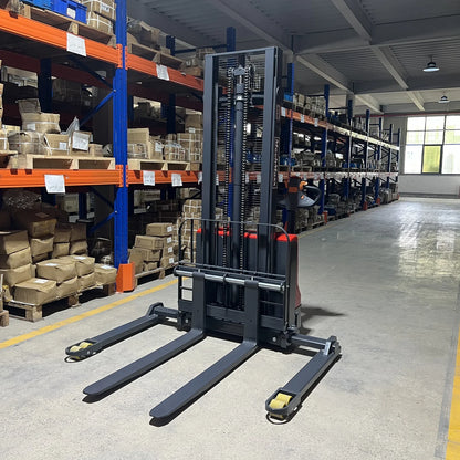 MechMaxx F26-118SLA Stacker 2640 lbs Electric Straddle 118" Lift Adjustable Legs Forks New