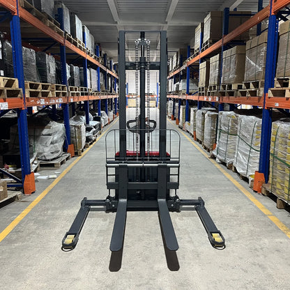 MechMaxx F33-118SLA Stacker 3300 lbs Electric Straddle 118" Lift Adjustable Legs Forks New