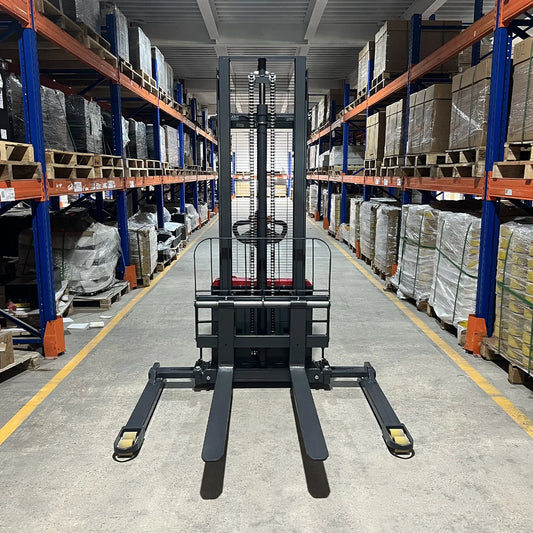 MechMaxx F33-118SLA Stacker 3300 lbs Electric Straddle 118" Lift Adjustable Legs Forks New