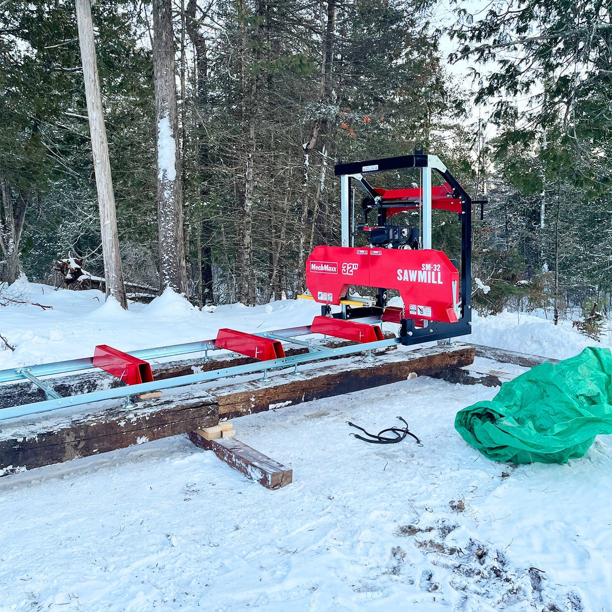 MechMaxx SM32 Portable Sawmill 32" KOHLER CH440 429cc Electric Start Gas Engine 26.5" Board Width 20' Track New